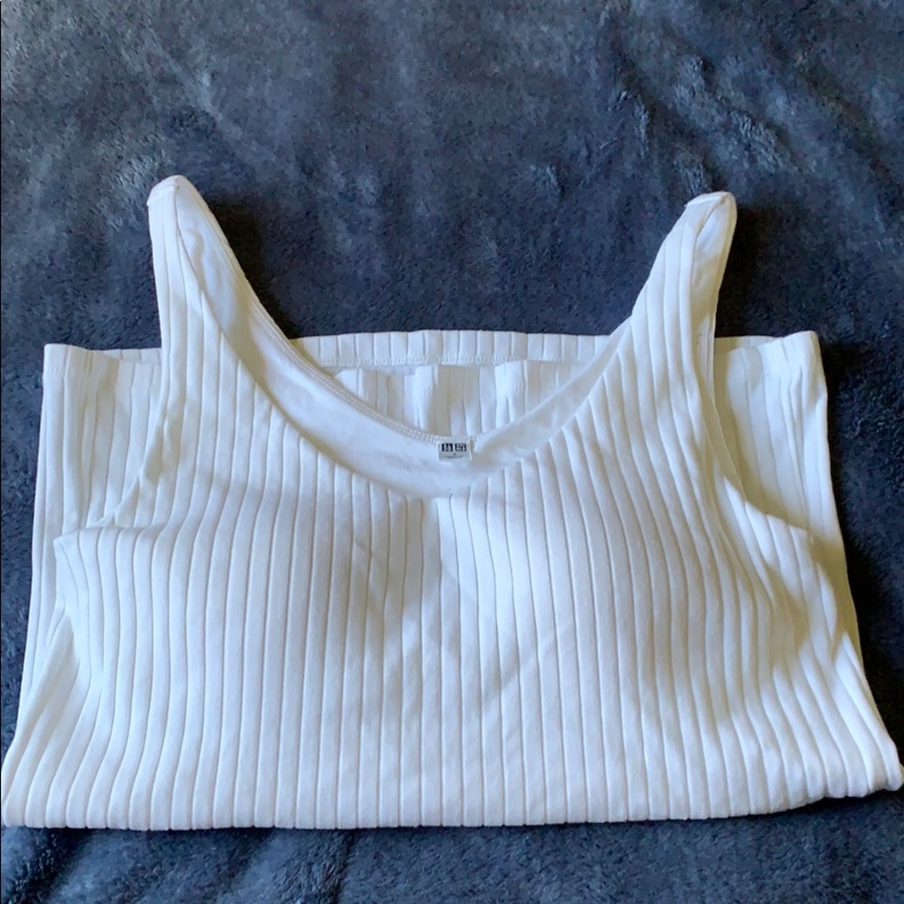 Uniqlo Bra camisole v neck